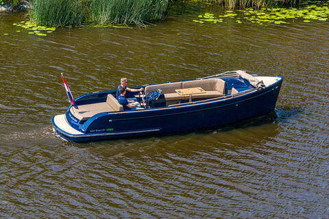 Van Baerdt E800, Elektro-Tender auf der Boot Holland